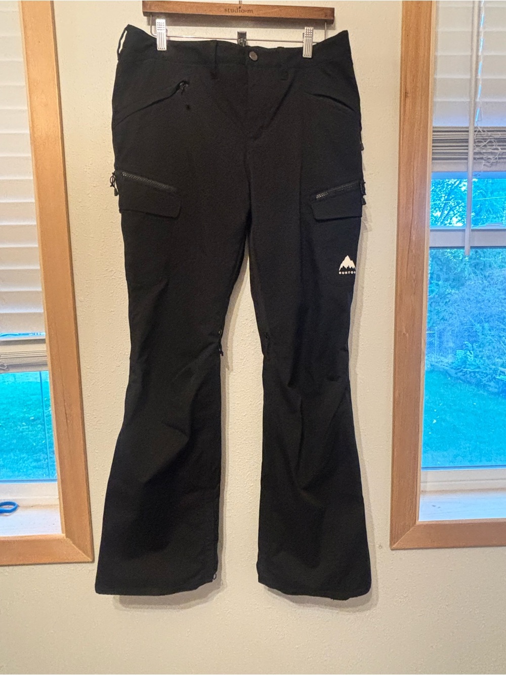 Burton Black Women's Boot‑Cut Snow Pants L